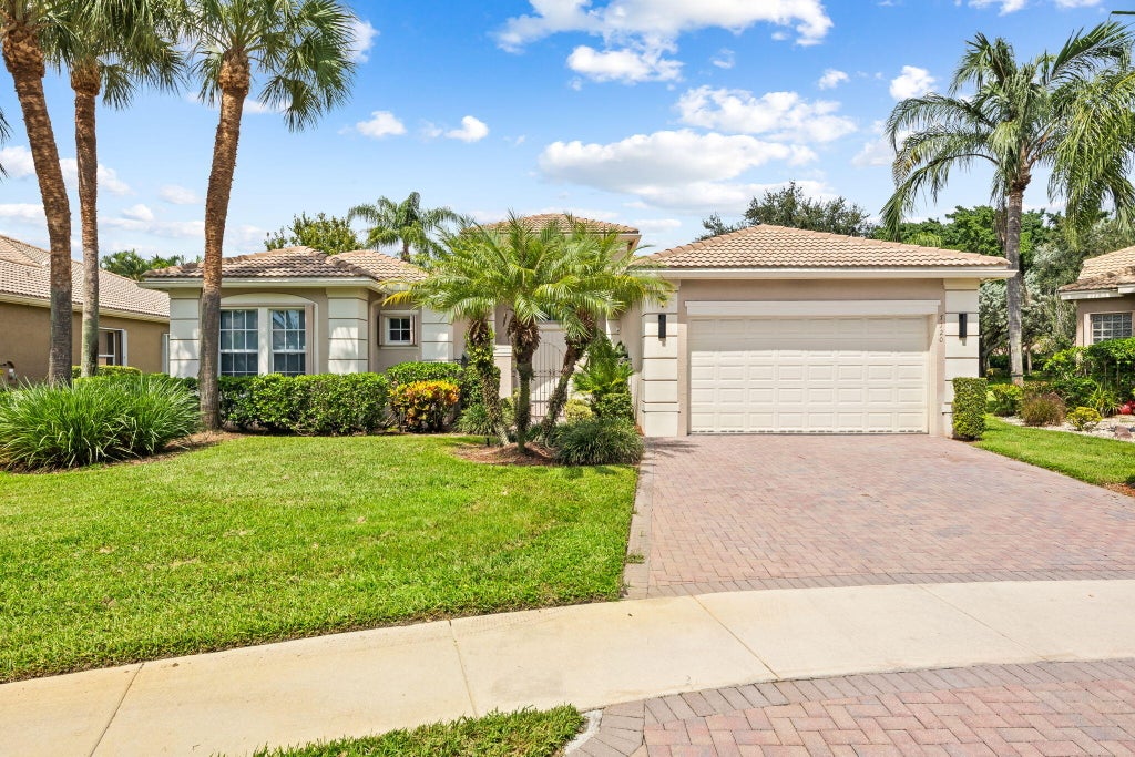 Photo of 7120 CORNING Circle, Boynton Beach, FL 33437 (MLS # B26079236)