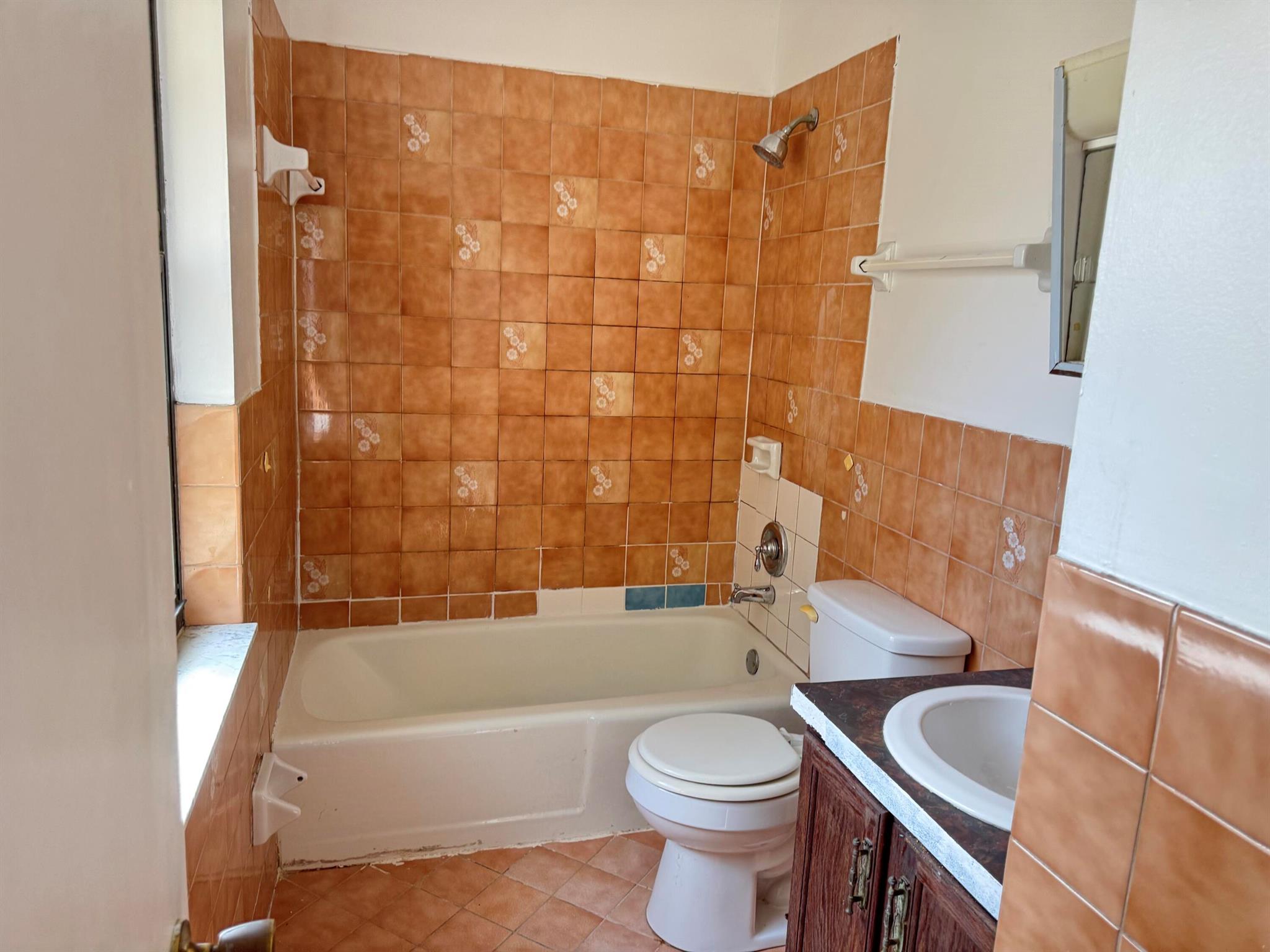 SUGAR POND MANOR OF WELLI - Residential Lease