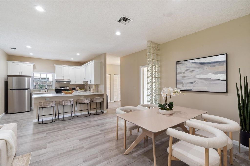 Photo of 6267 Linton Street, Jupiter, FL 33458 (MLS # F10458900)