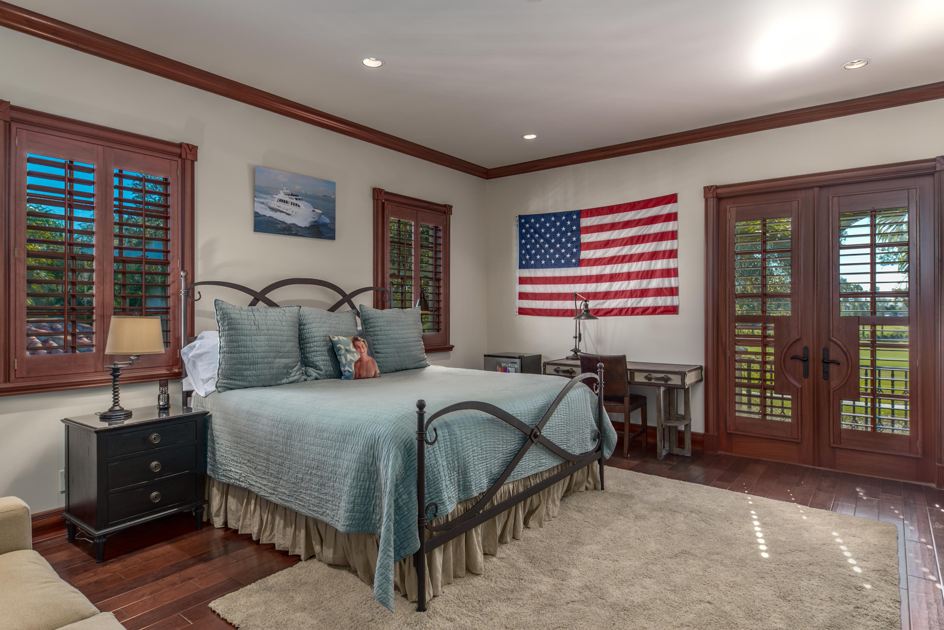 ADMIRALS COVE PAR C - Residential