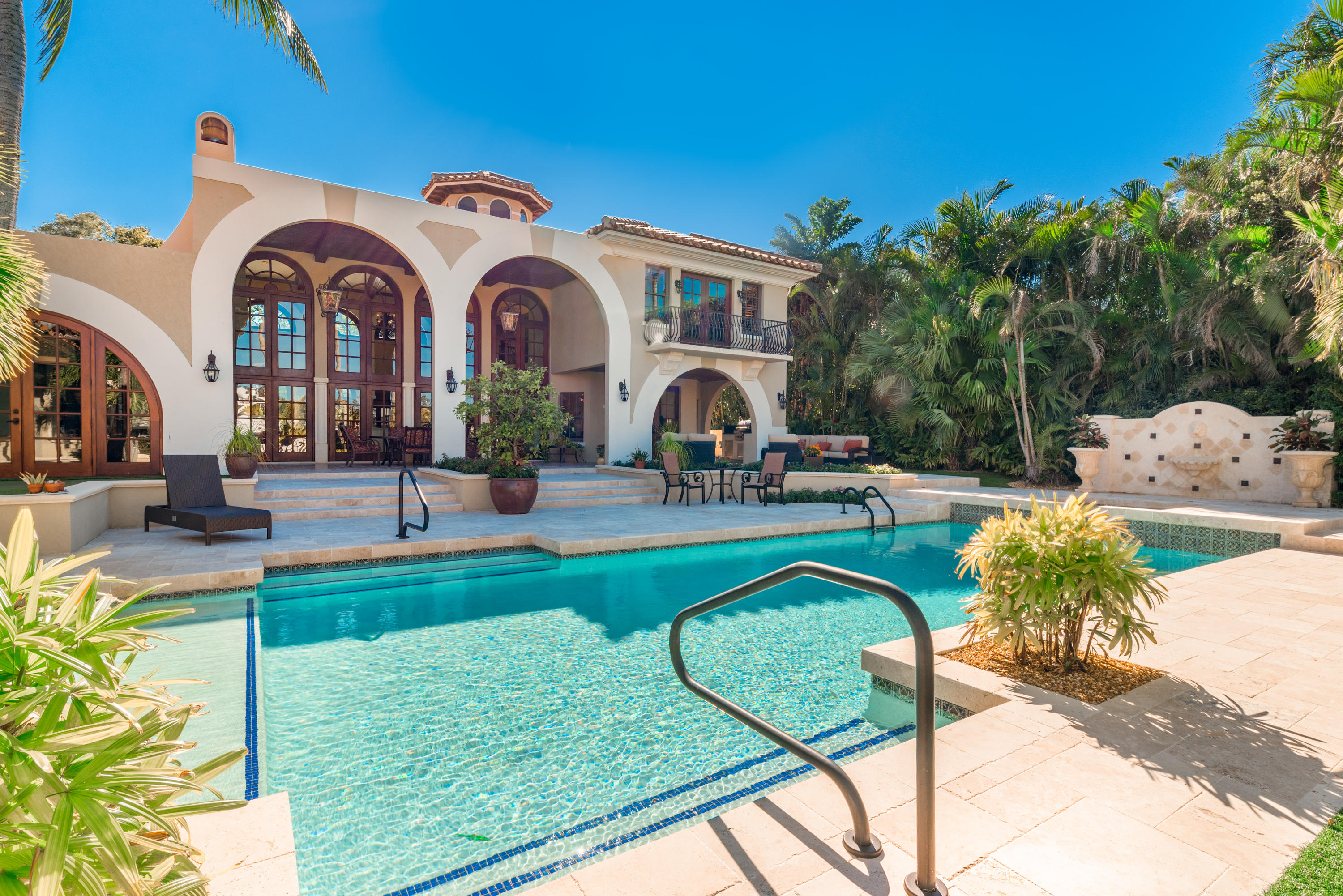 ADMIRALS COVE PAR C - Residential