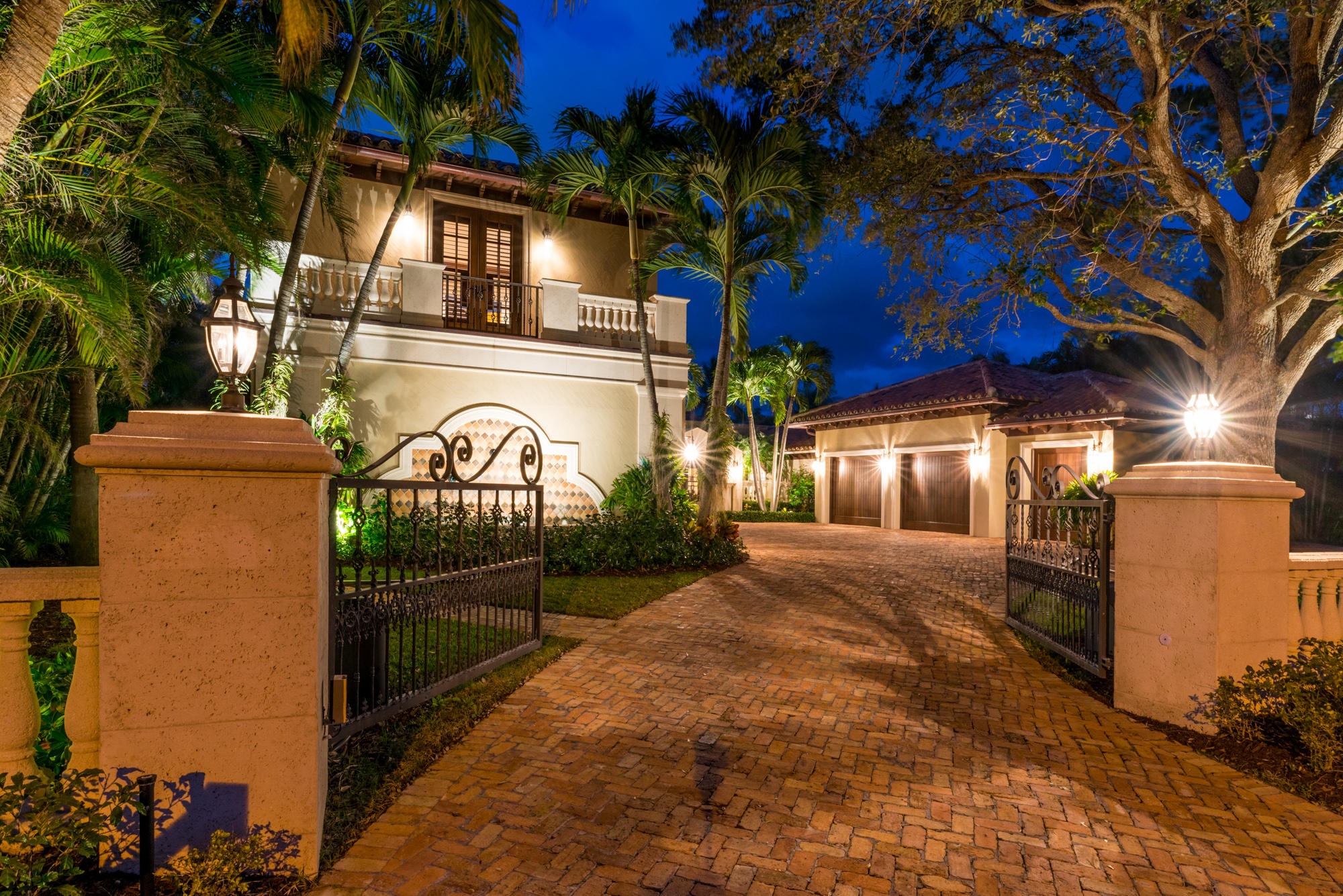 ADMIRALS COVE PAR C - Residential