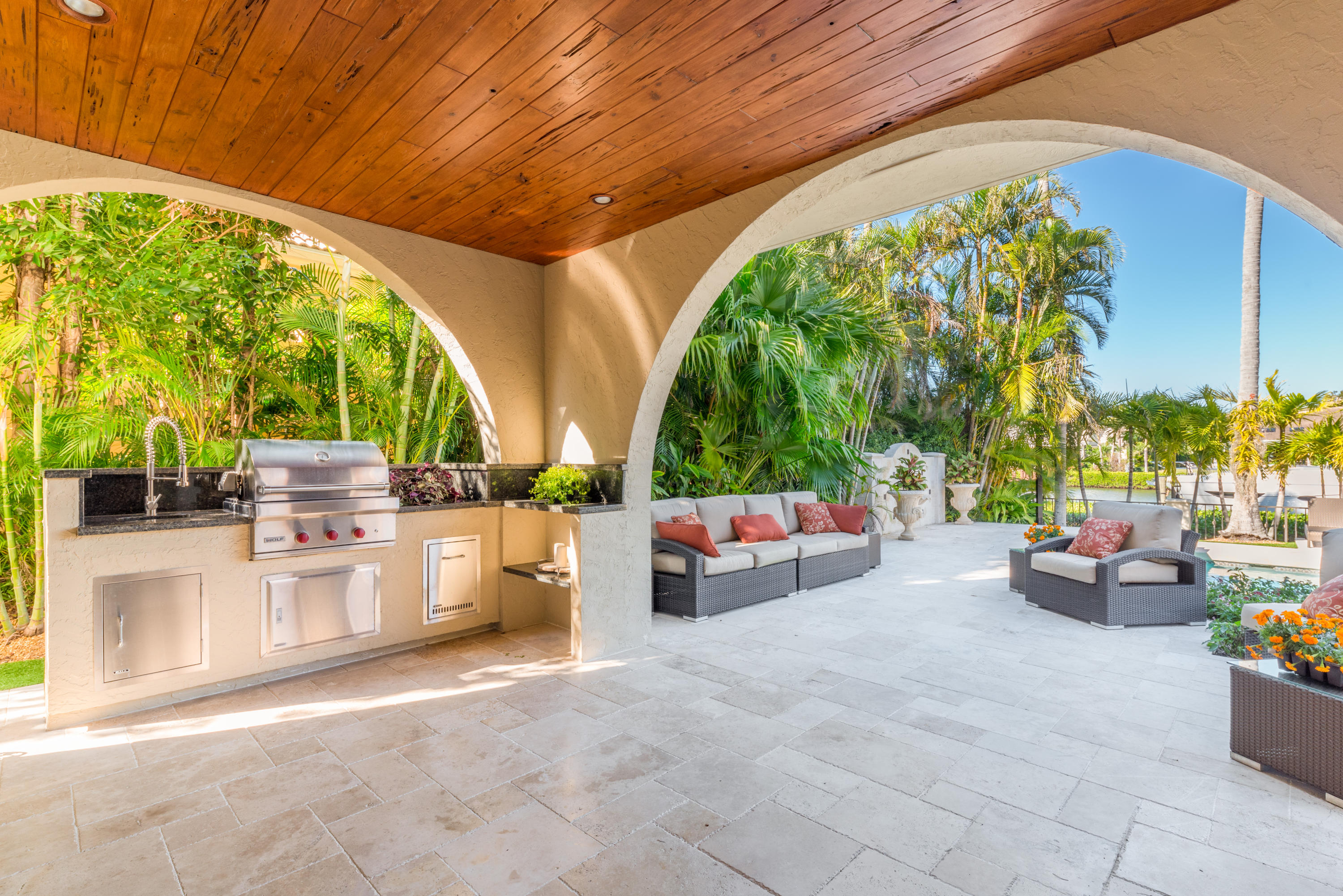 ADMIRALS COVE PAR C - Residential