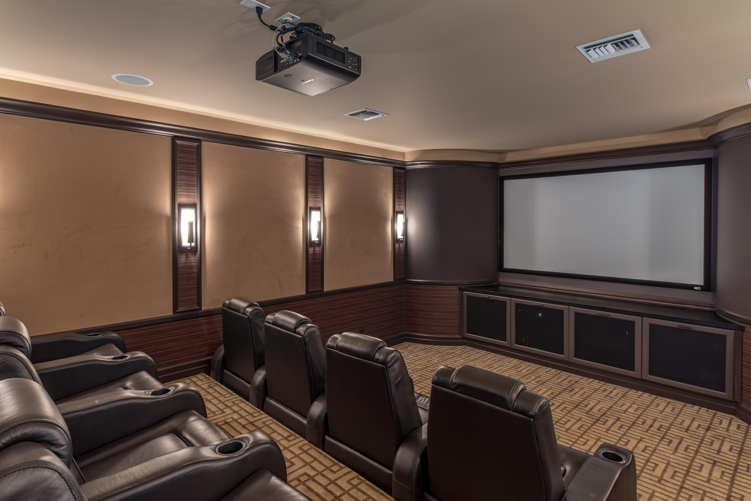 ADMIRALS COVE PAR C - Residential