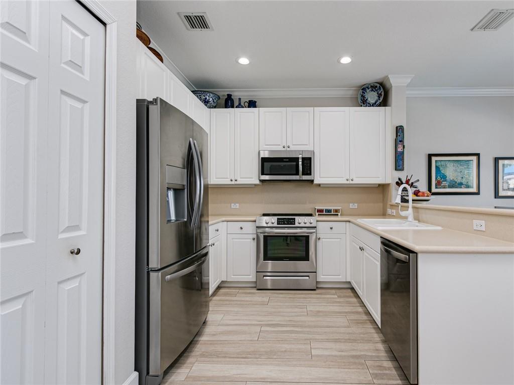 Wyndham Lakes East 159-50 - Residential
