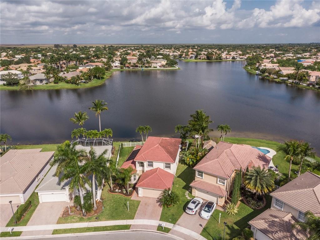Wyndham Lakes East 159-50 - Residential