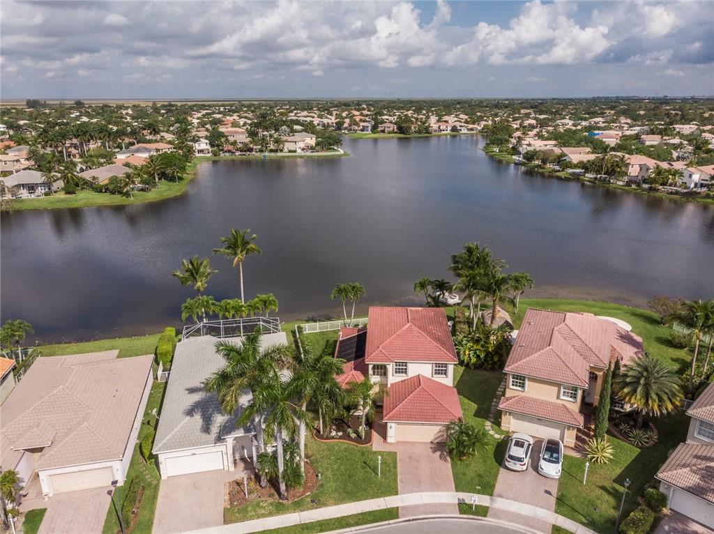Wyndham Lakes East 159-50 - Residential