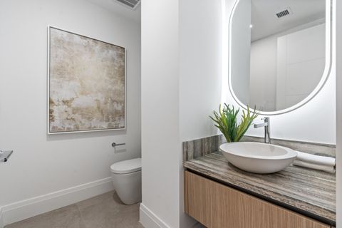 Tiny photo for 87 Isle Of Venice Drive #402s, Fort Lauderdale, FL 33301 (MLS # B26044771)