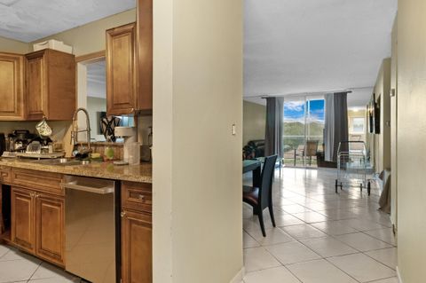 Tiny photo for 408 NW 68th Avenue #405, Plantation, FL 33317 (MLS # B26047658)