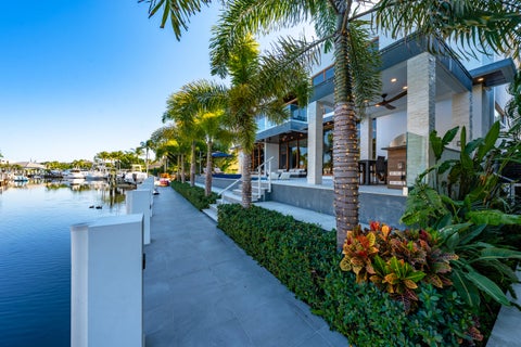 Tiny photo for 2631 NE 48TH Court, Lighthouse Point, FL 33064 (MLS # B26056257)