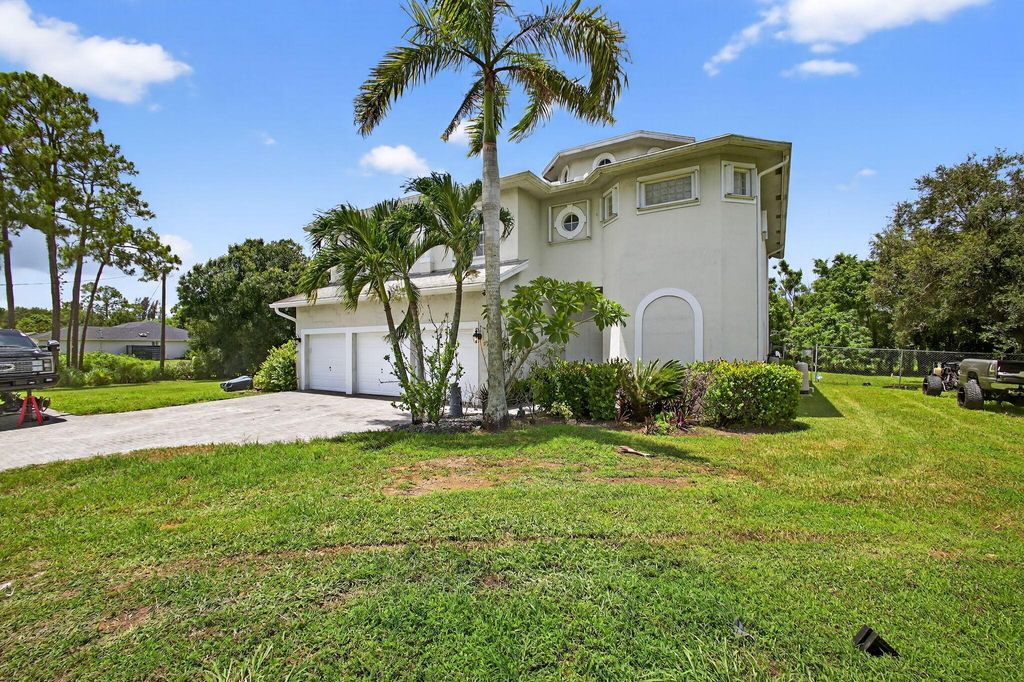 Photo of 17373 Orange Grove Boulevard, Loxahatchee, FL 33470 (MLS # R11094006)