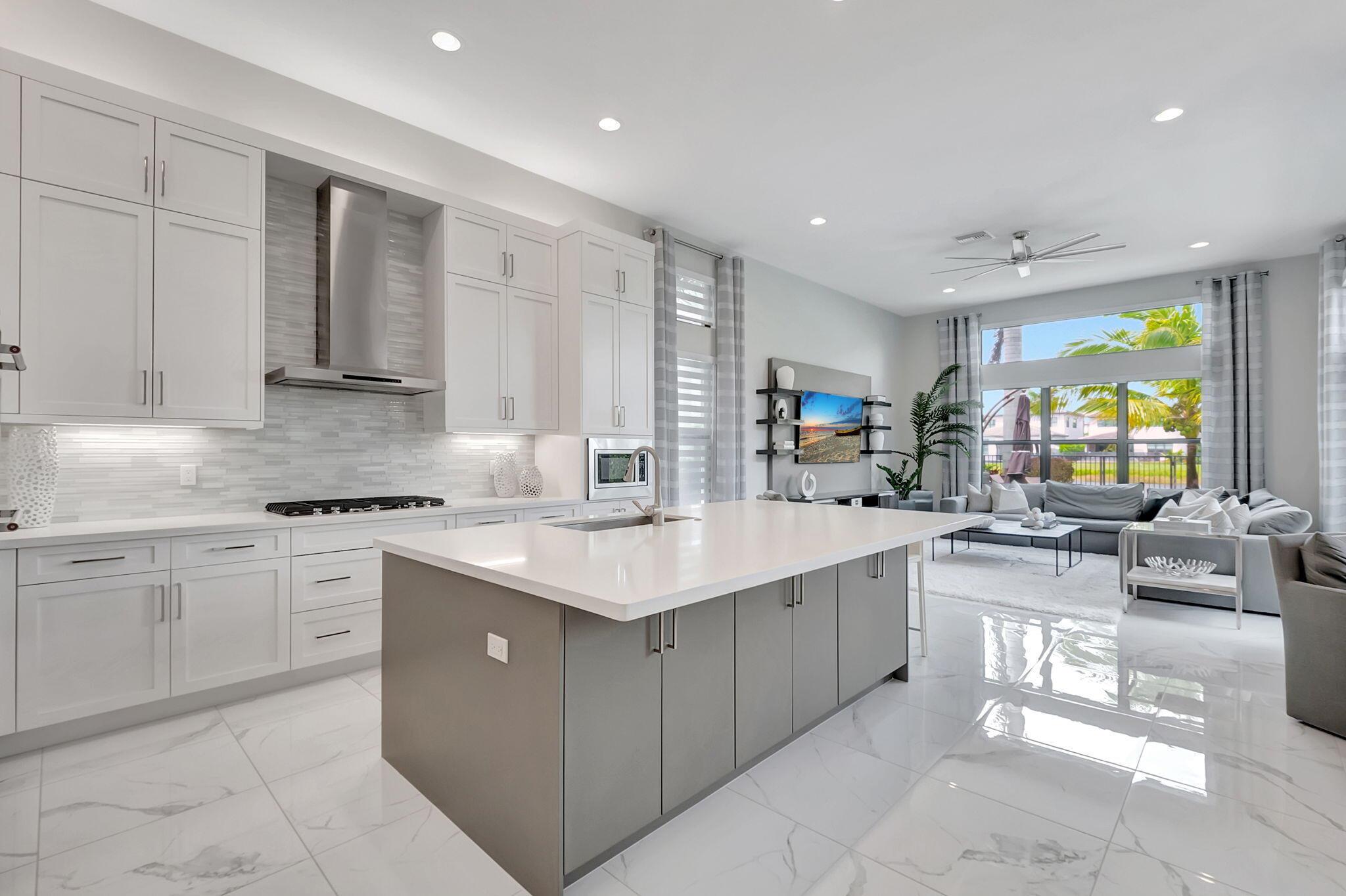 BOCA BRIDGES - Residential
