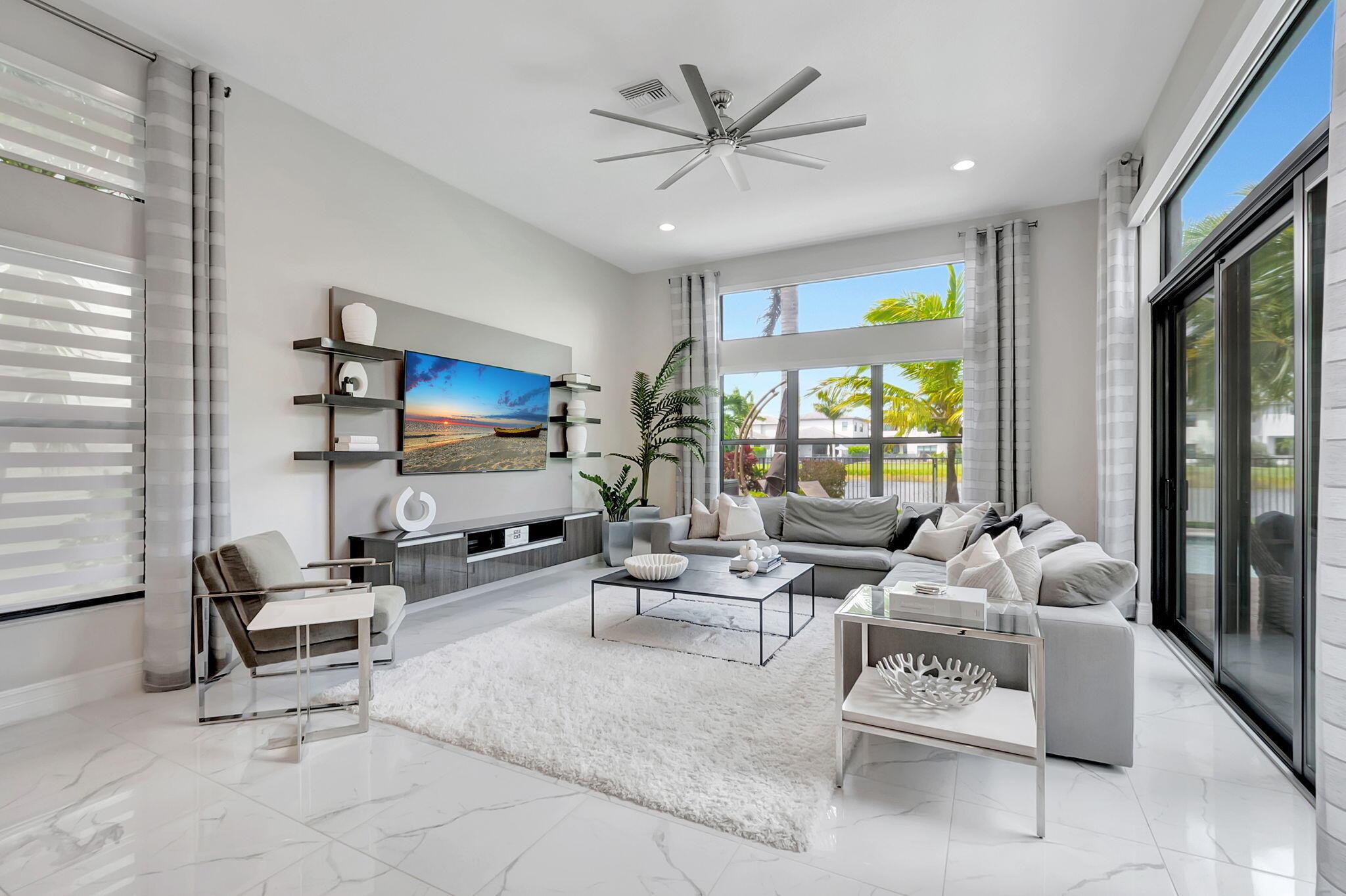 BOCA BRIDGES - Residential