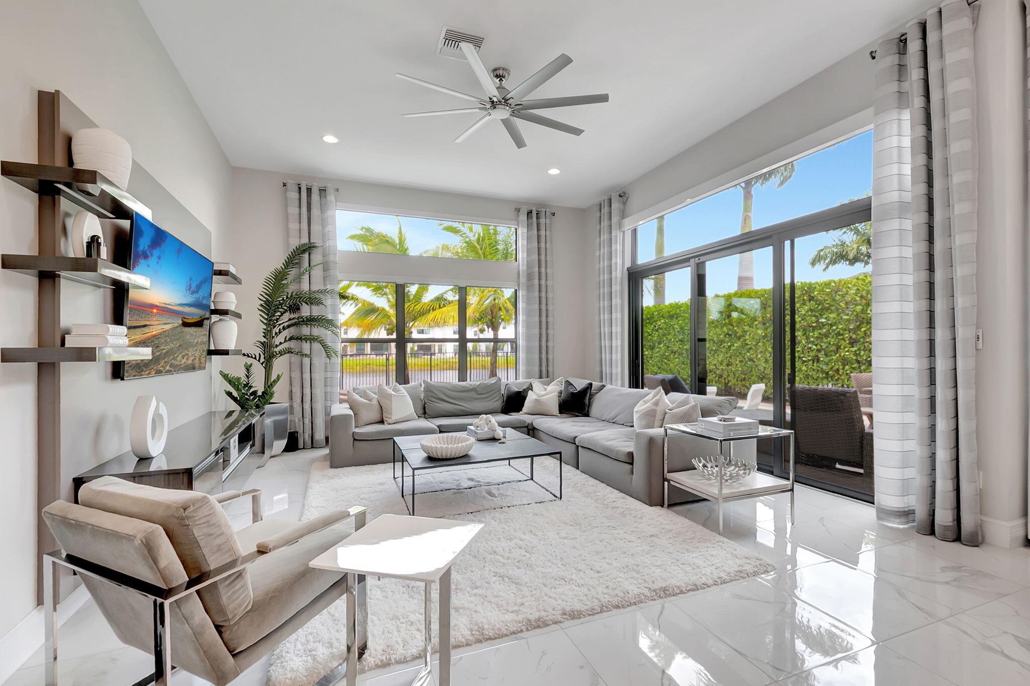 BOCA BRIDGES - Residential
