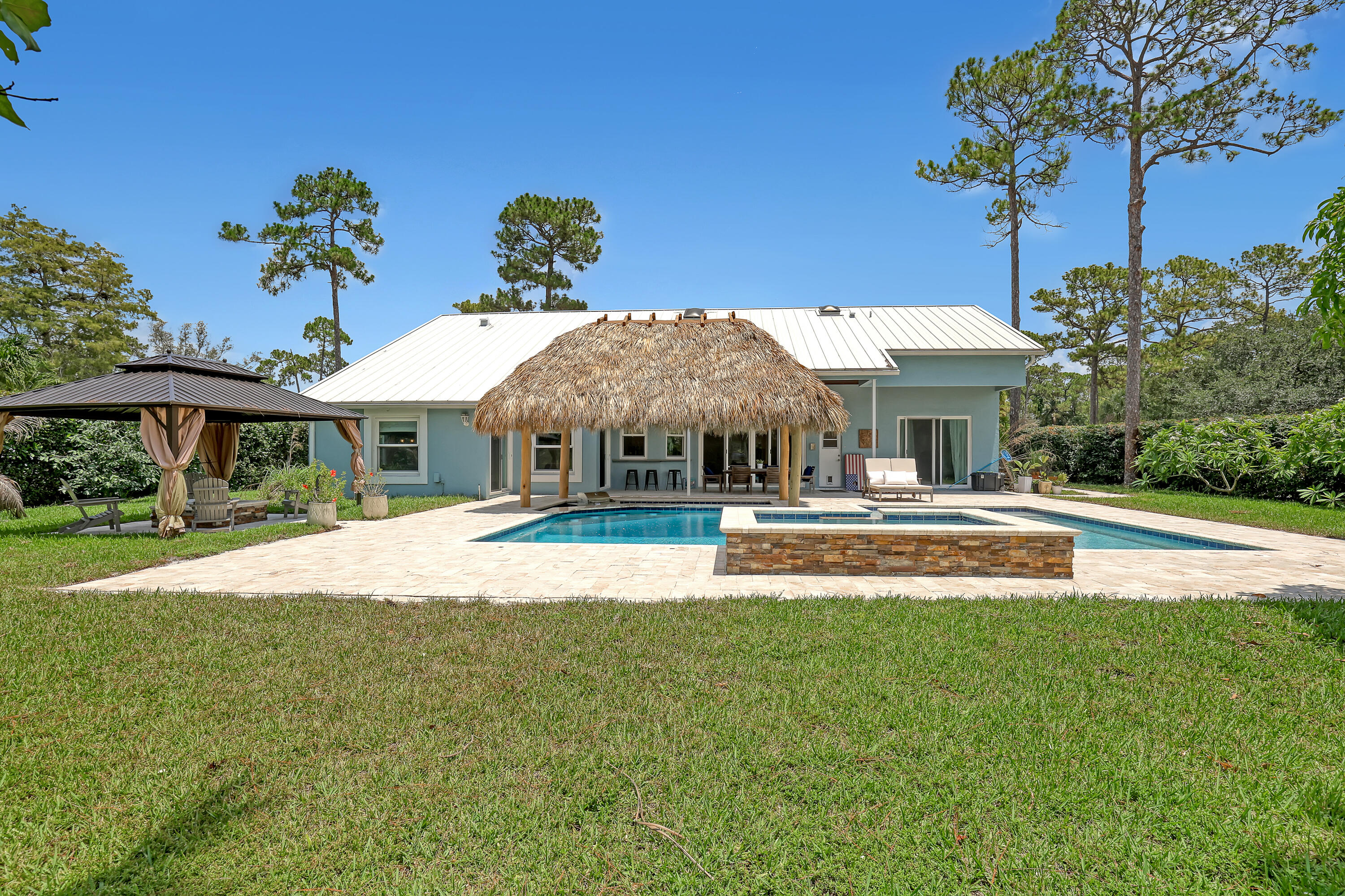 Photo 1 of 40 — 12925 Saint Davids Court, Wellington, FL 33414