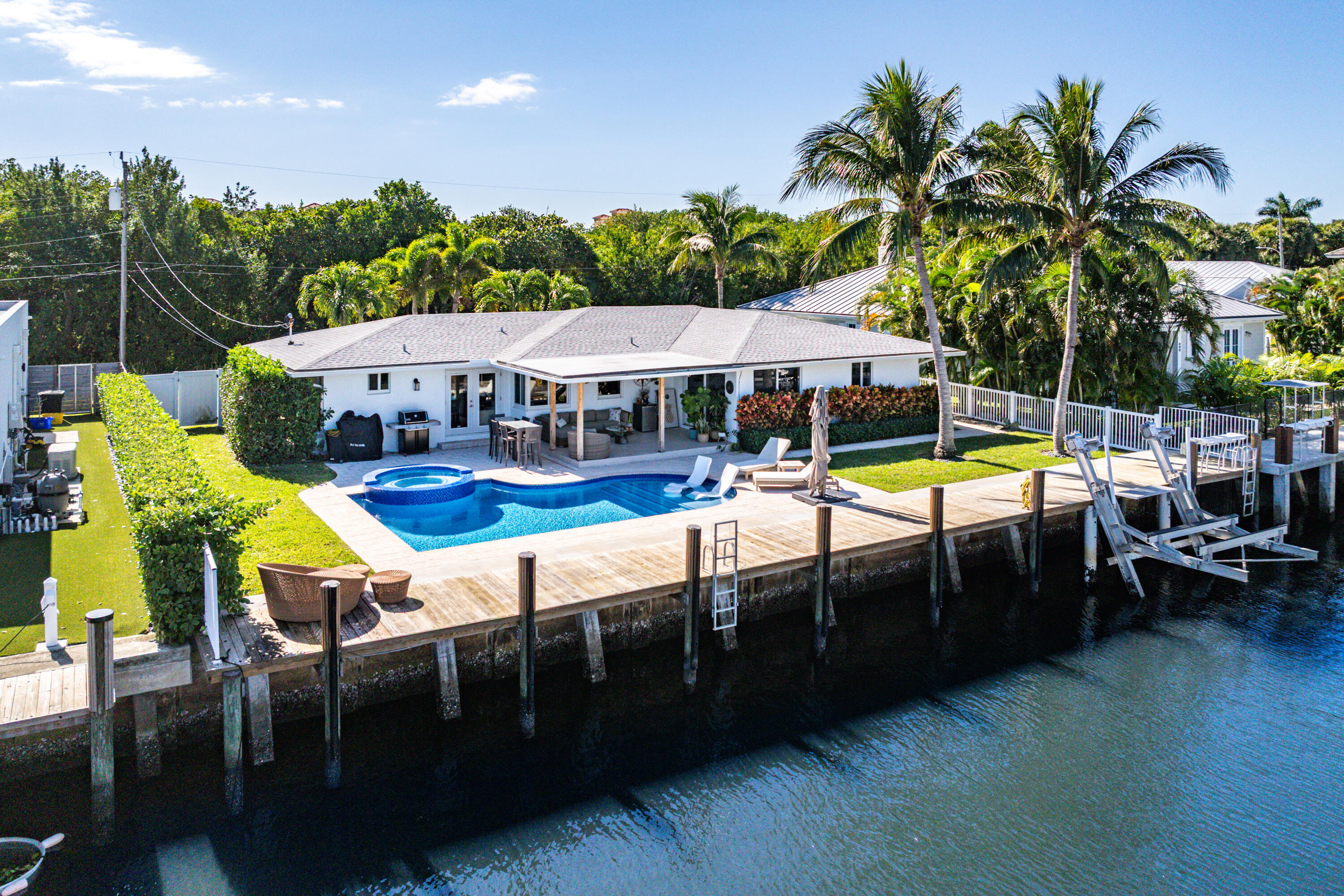 150 Periwinkle Drive