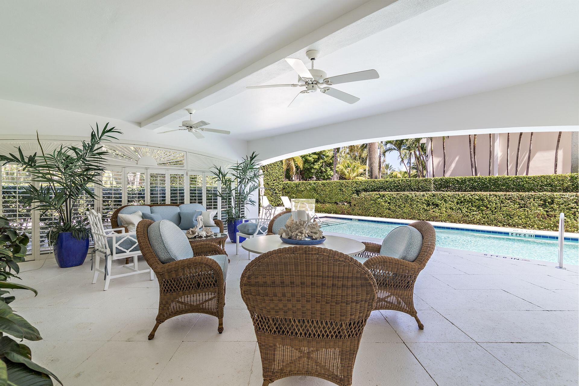 ISLAND HOUSE CONDO - Residential