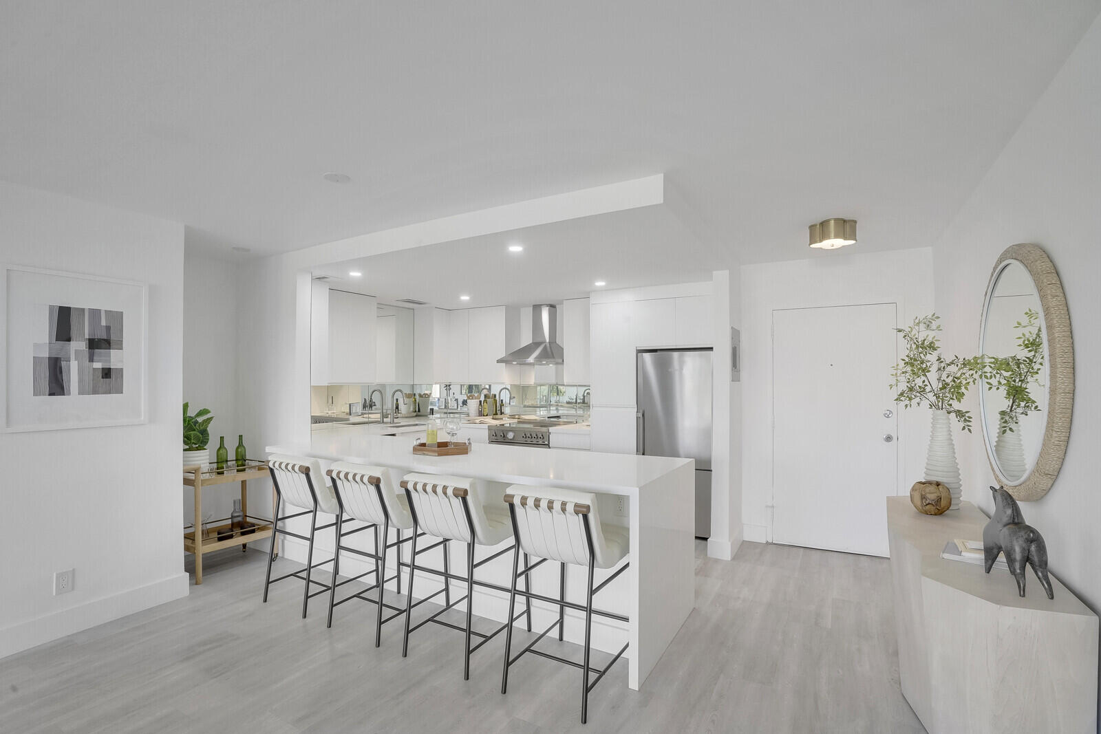 ISLAND HOUSE CONDO - Residential