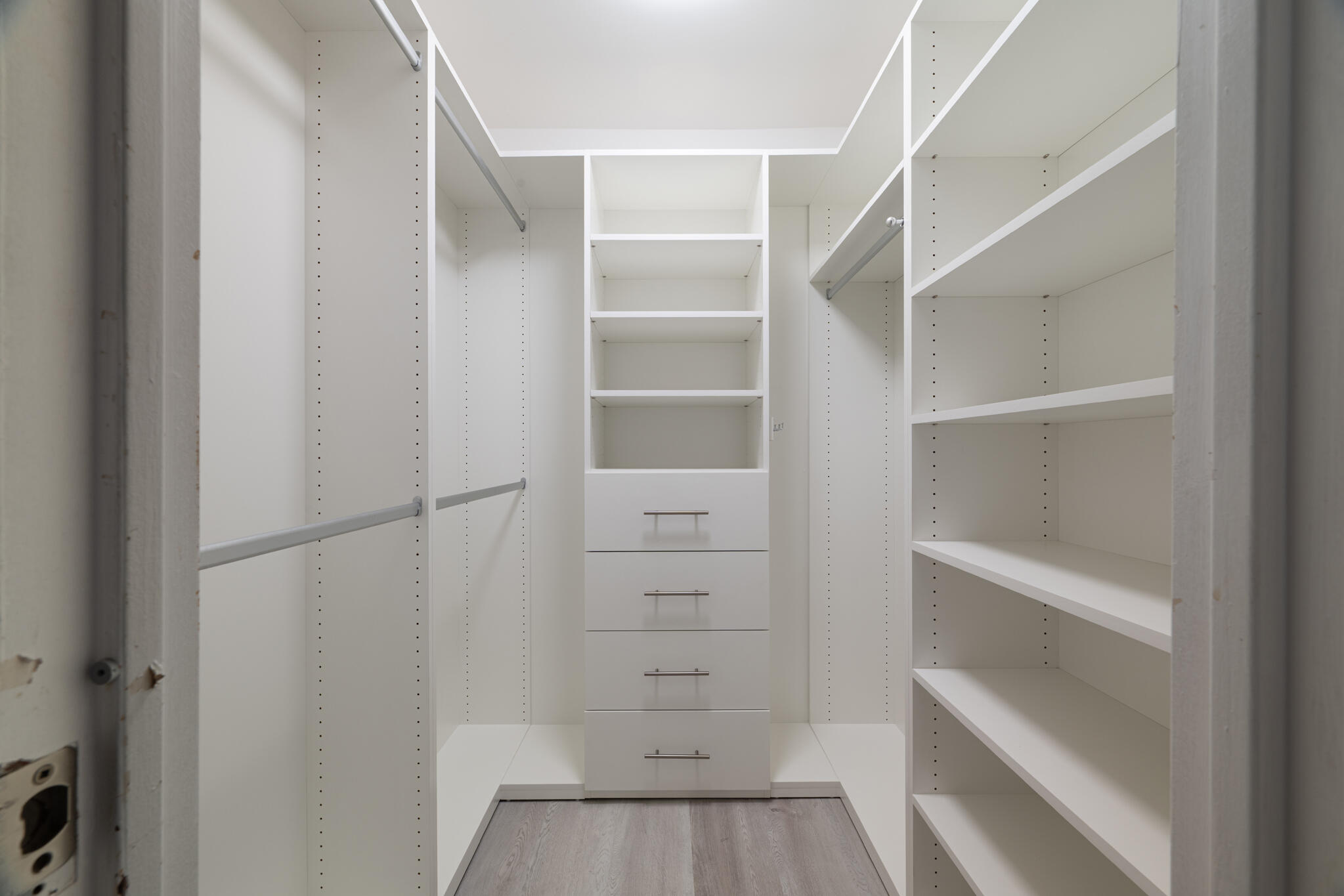 ISLAND HOUSE CONDO - Residential