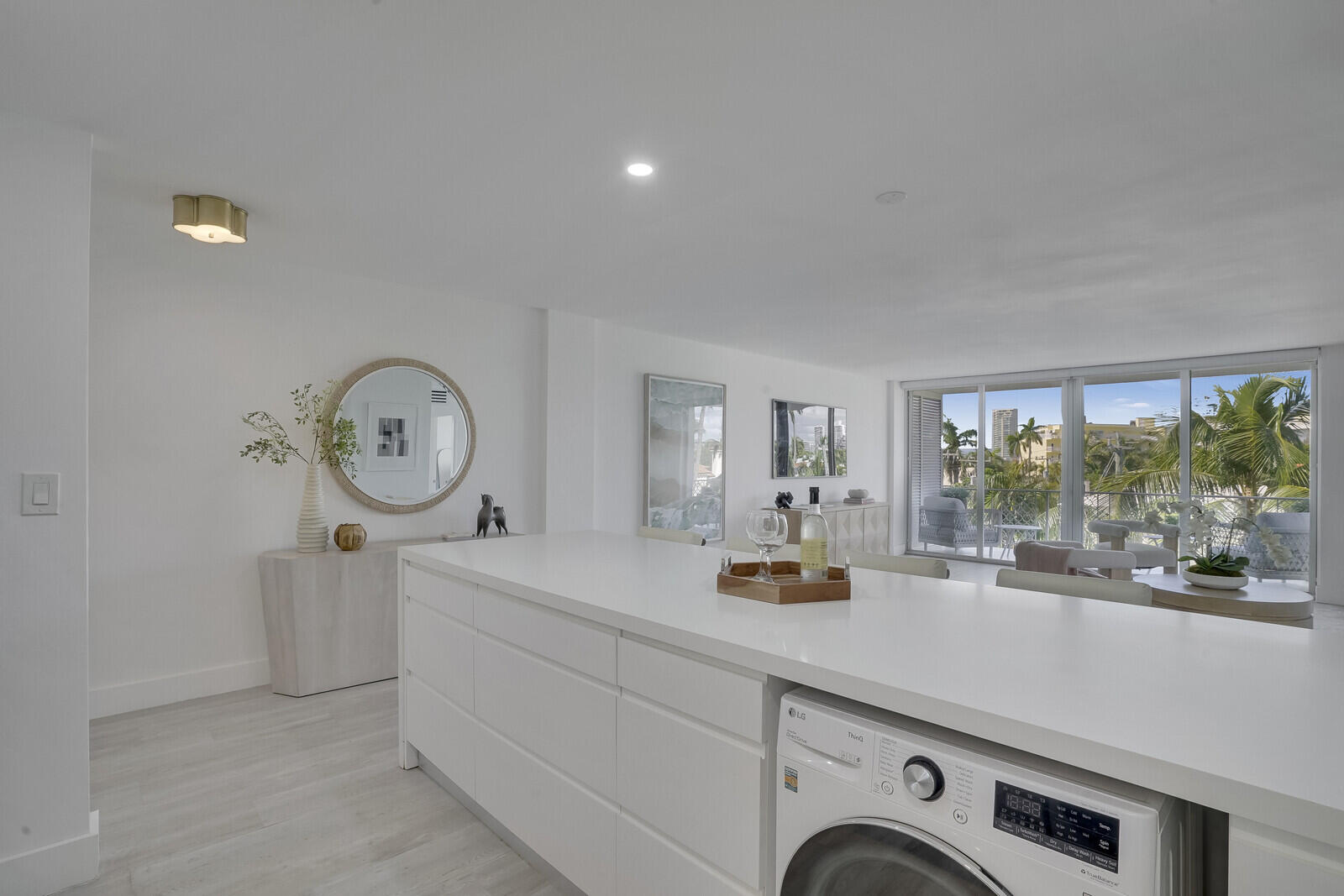 ISLAND HOUSE CONDO - Residential