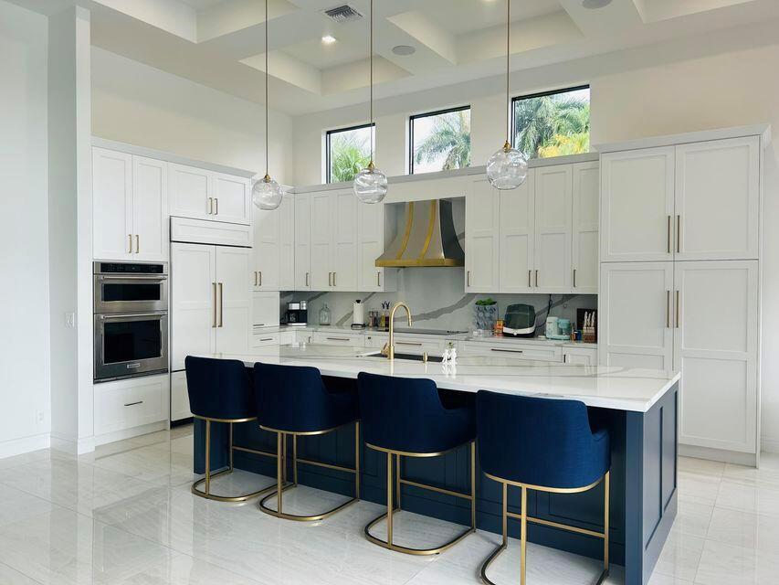 HAMILTON PLACE - Residential Lease