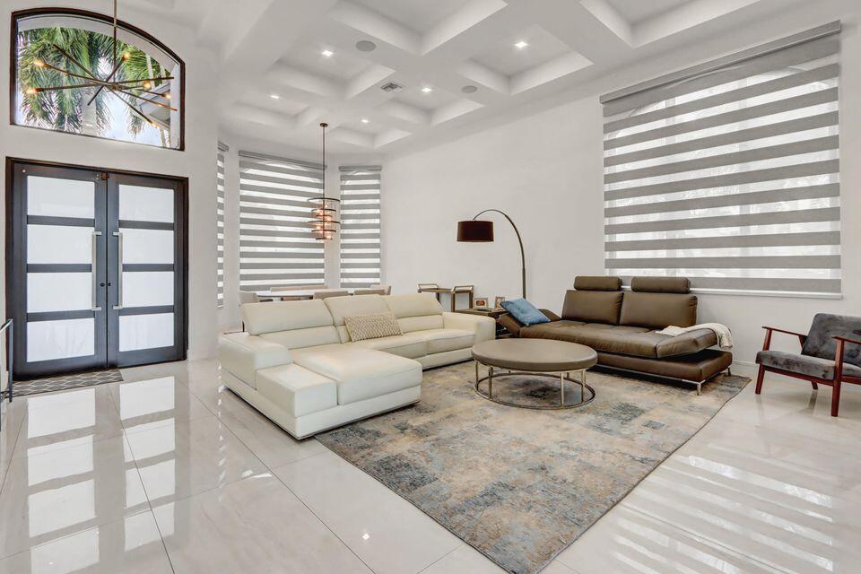 HAMILTON PLACE - Residential Lease