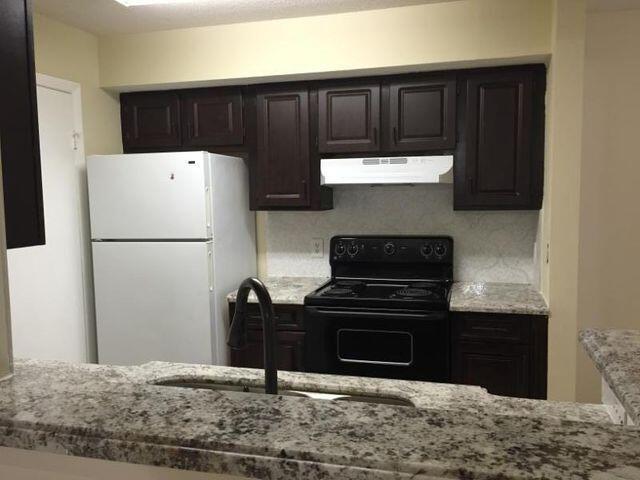 CASABLANCA ISLES CONDO - Residential Lease