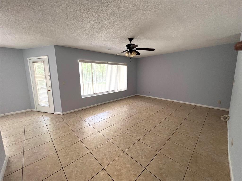 CASABLANCA ISLES CONDO - Residential Lease