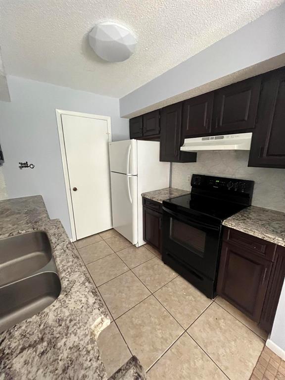 CASABLANCA ISLES CONDO - Residential Lease