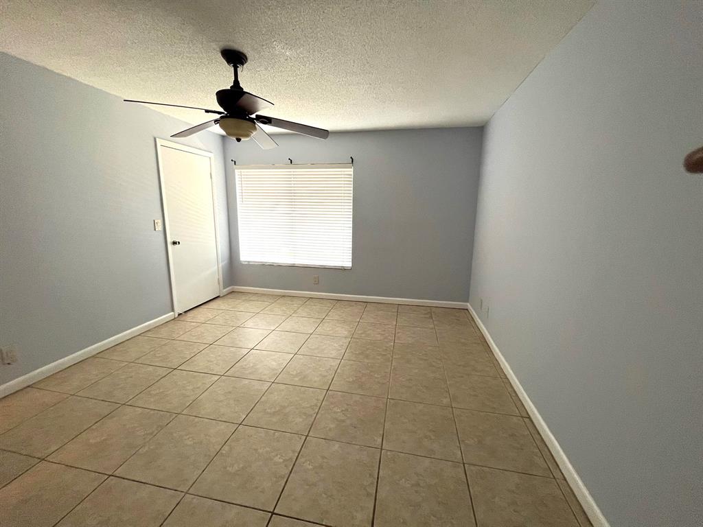 CASABLANCA ISLES CONDO - Residential Lease