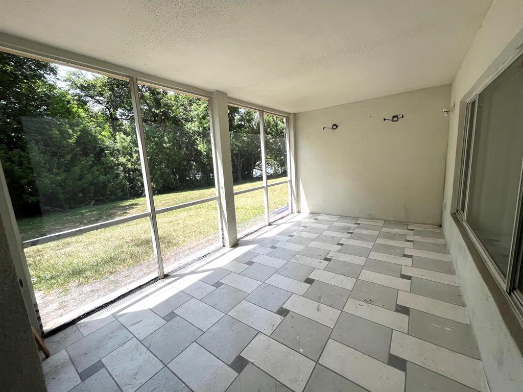 CASABLANCA ISLES CONDO - Residential Lease