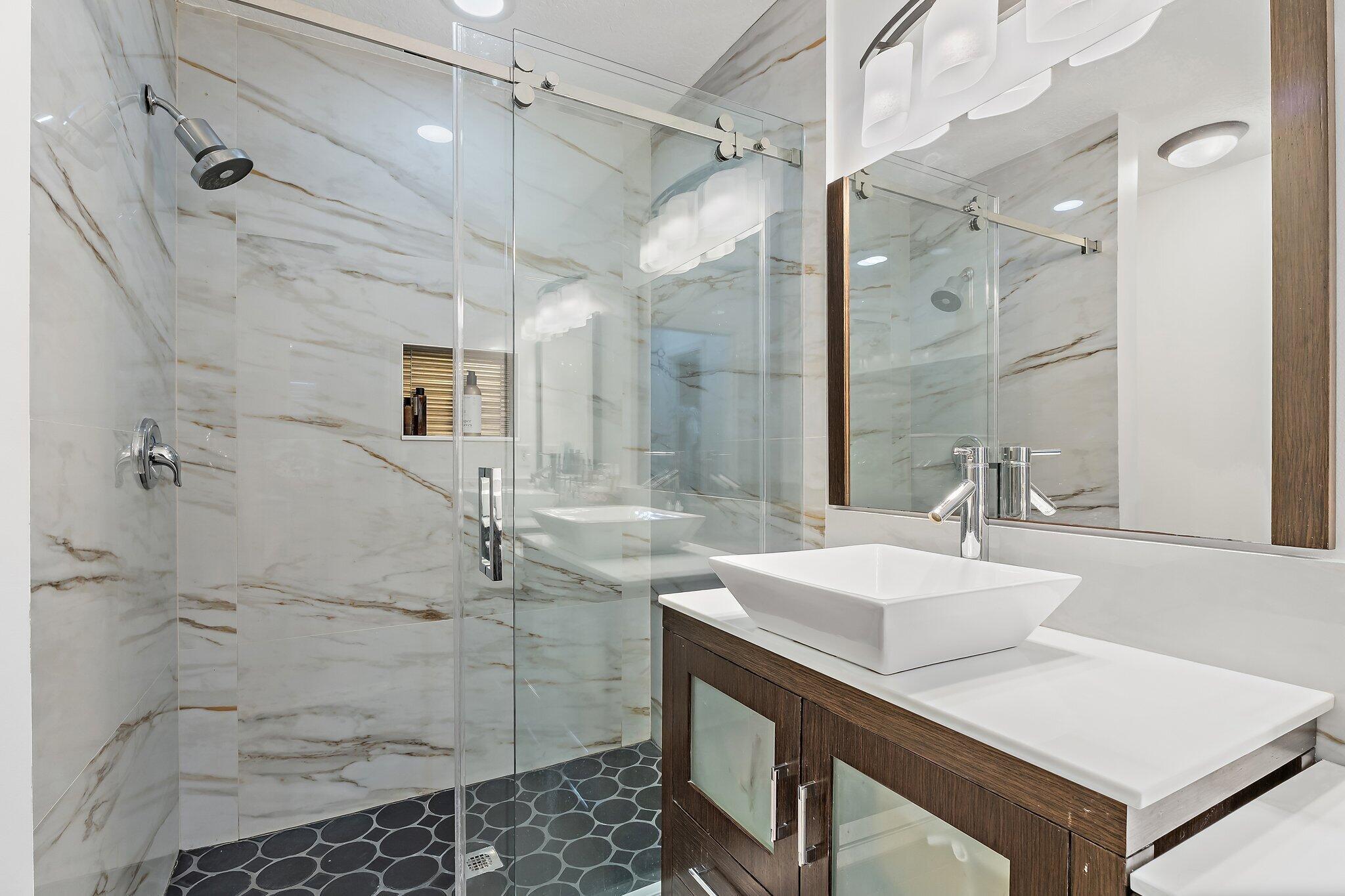 PALM BEACH SHORES - Residential