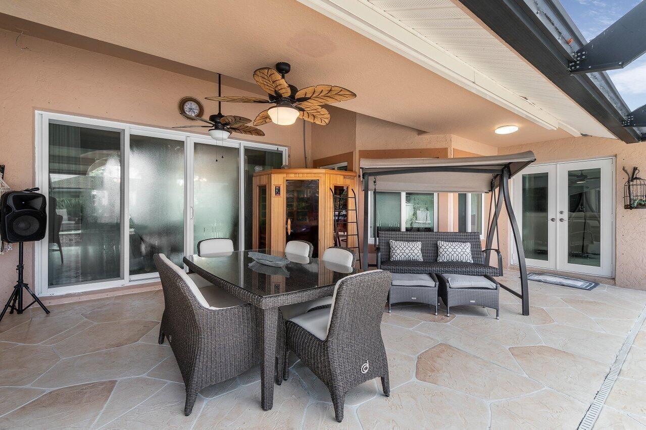 MEADOW WOOD OF THE LANDINGS AT WELLINGTO - Residential Lease