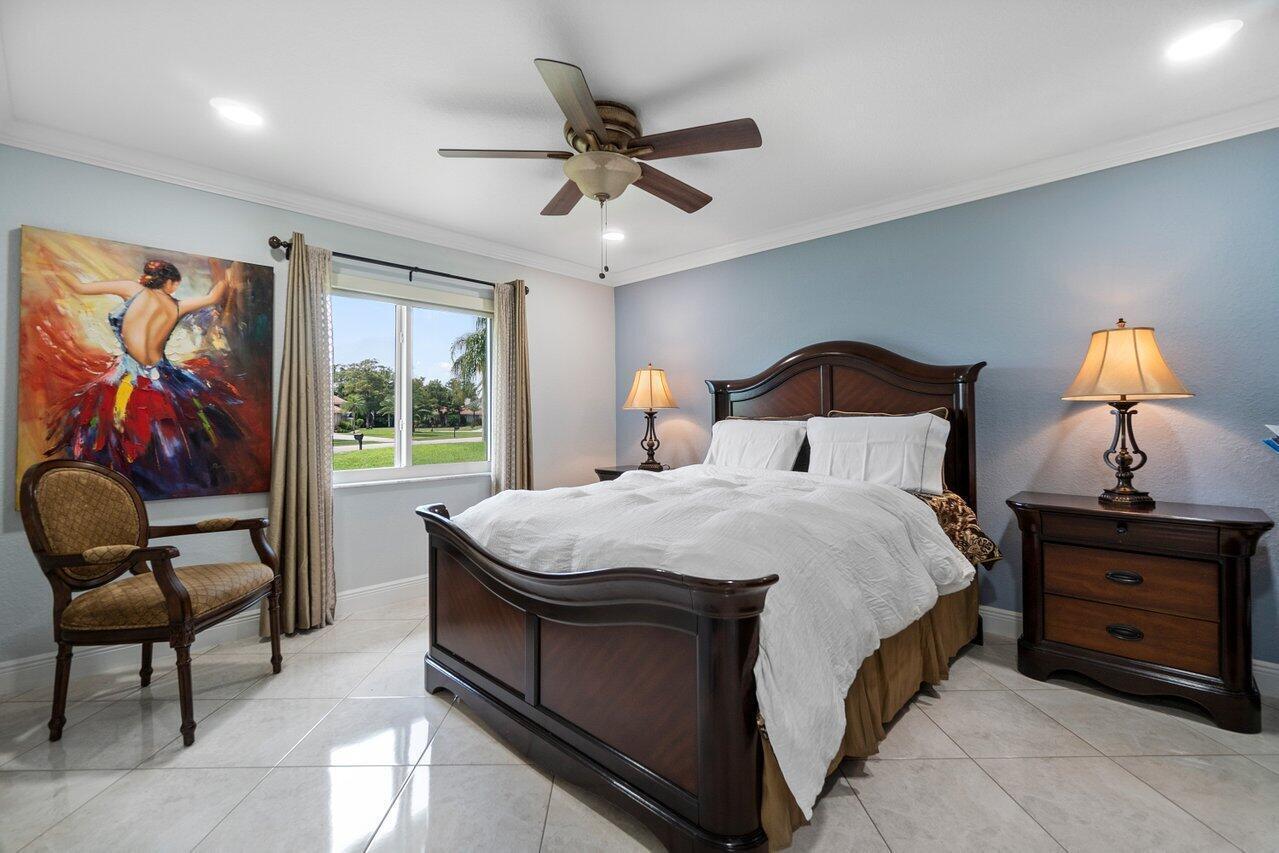 MEADOW WOOD OF THE LANDINGS AT WELLINGTO - Residential Lease