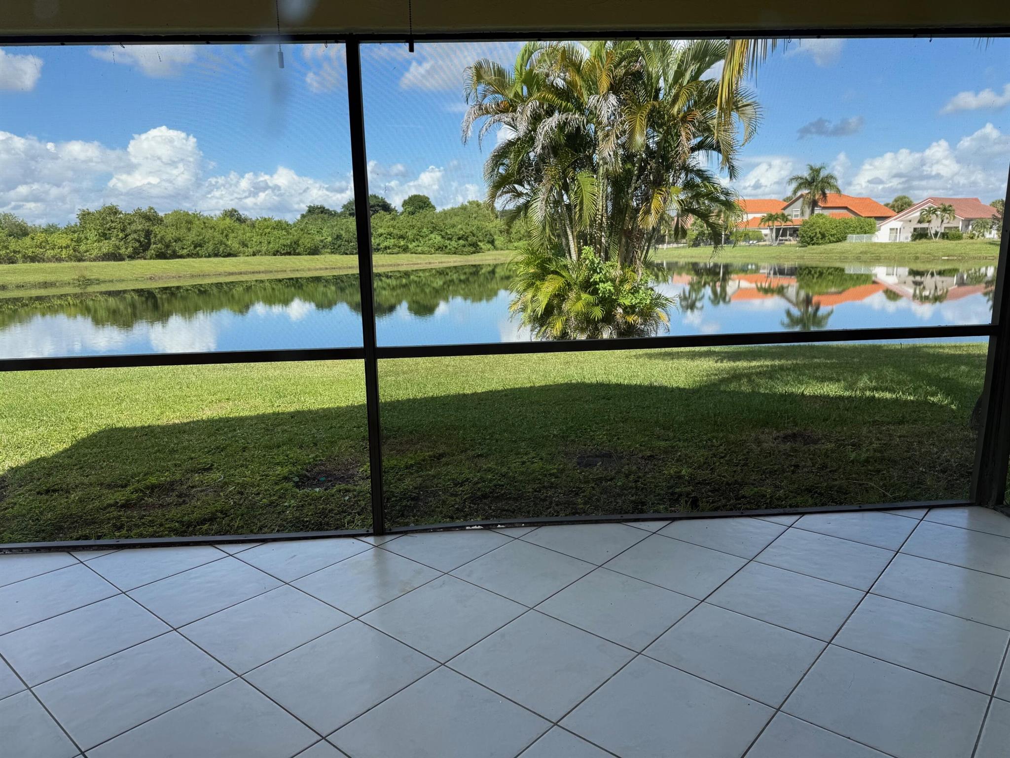 BOCA WINDS PAR F - Residential Lease