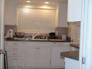 WHITEHALL CONDO - Residential Lease