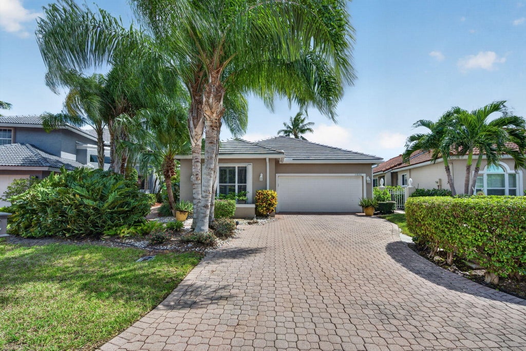 Photo of 17220 Hampton Boulevard, Boca Raton, FL 33496 (MLS # B26082153)