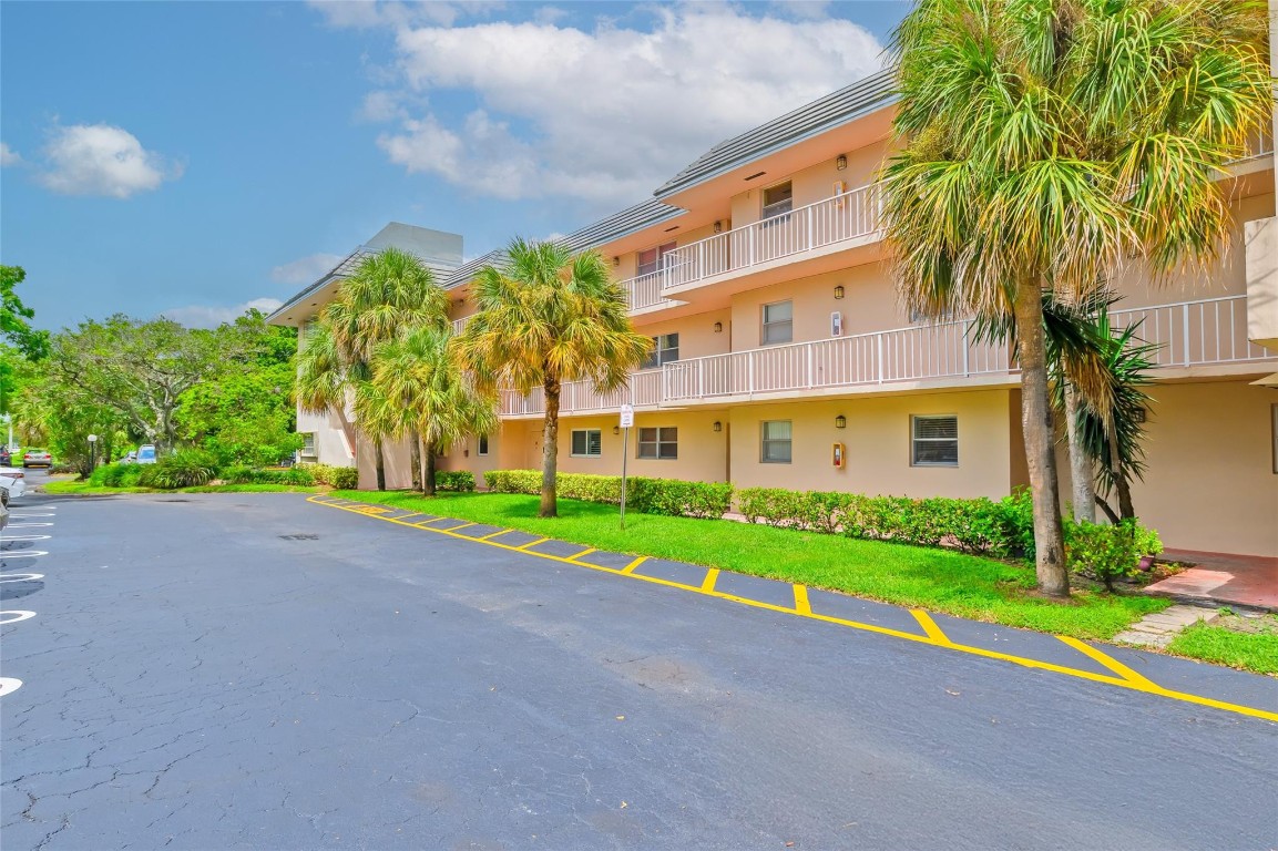 Lake Forest - Residential