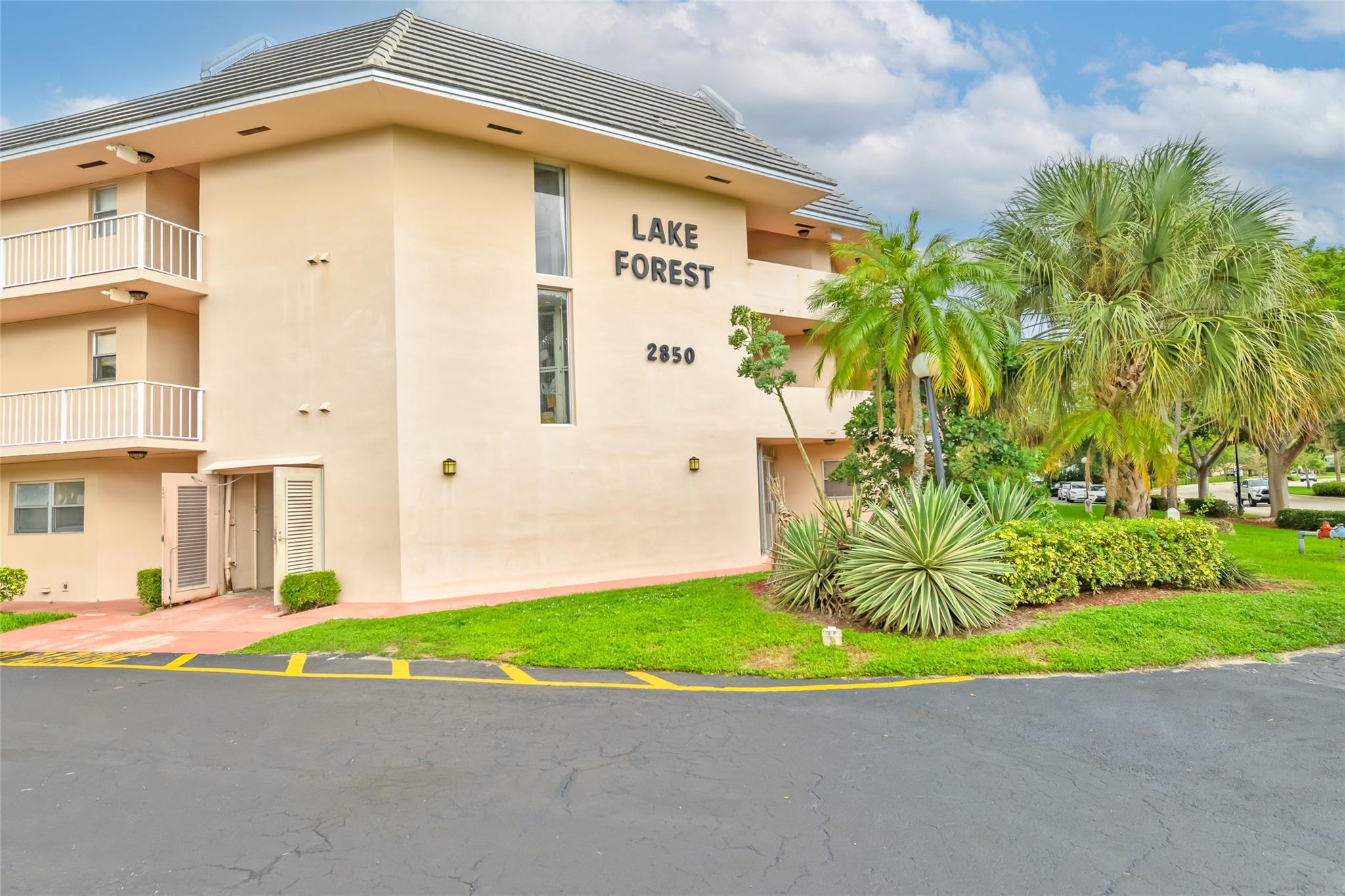 Lake Forest - Residential