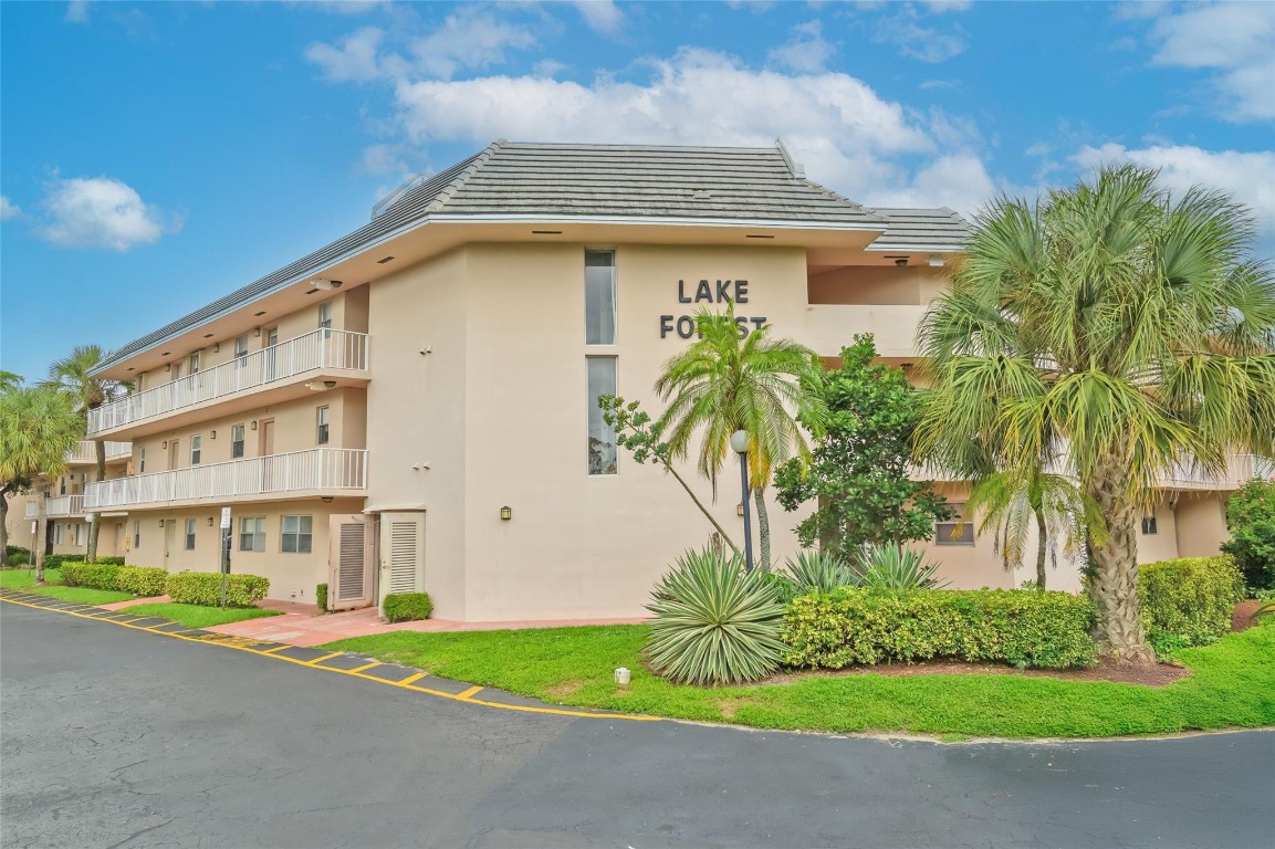 Lake Forest - Residential