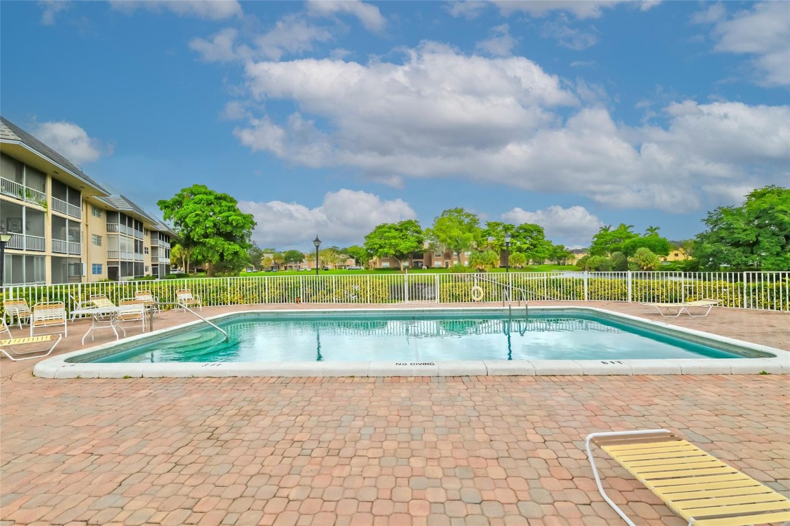 Lake Forest - Residential