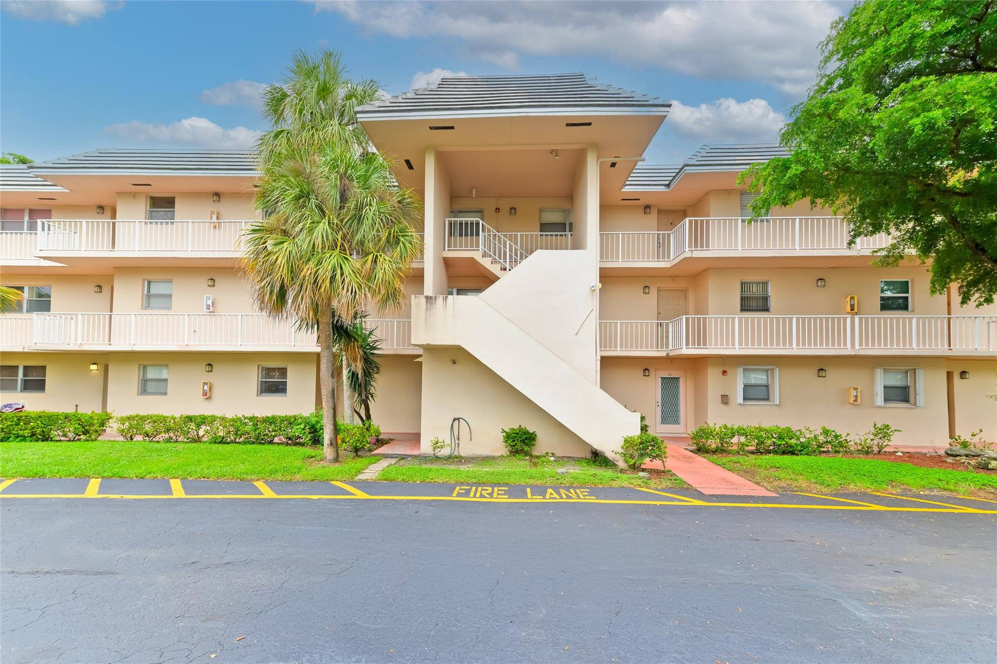 Lake Forest - Residential