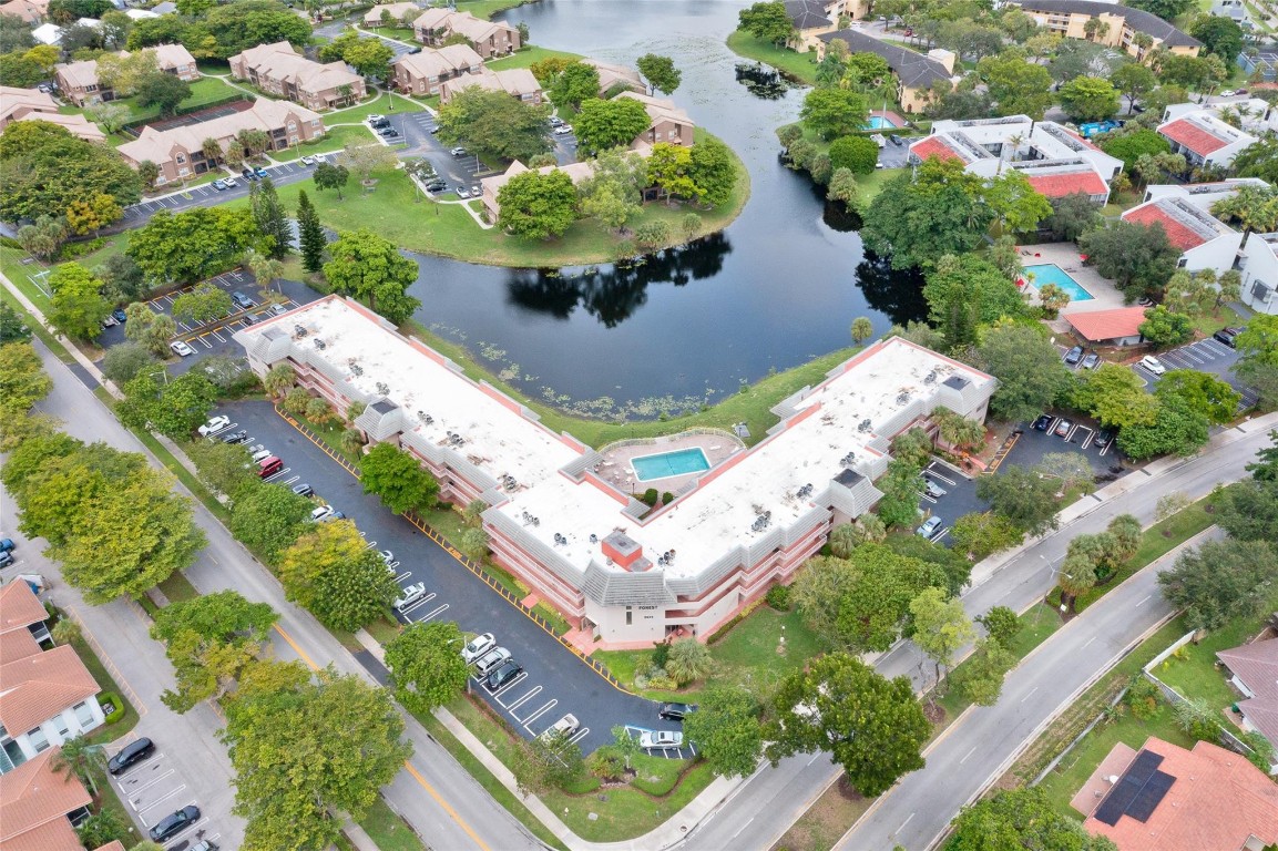 Lake Forest - Residential