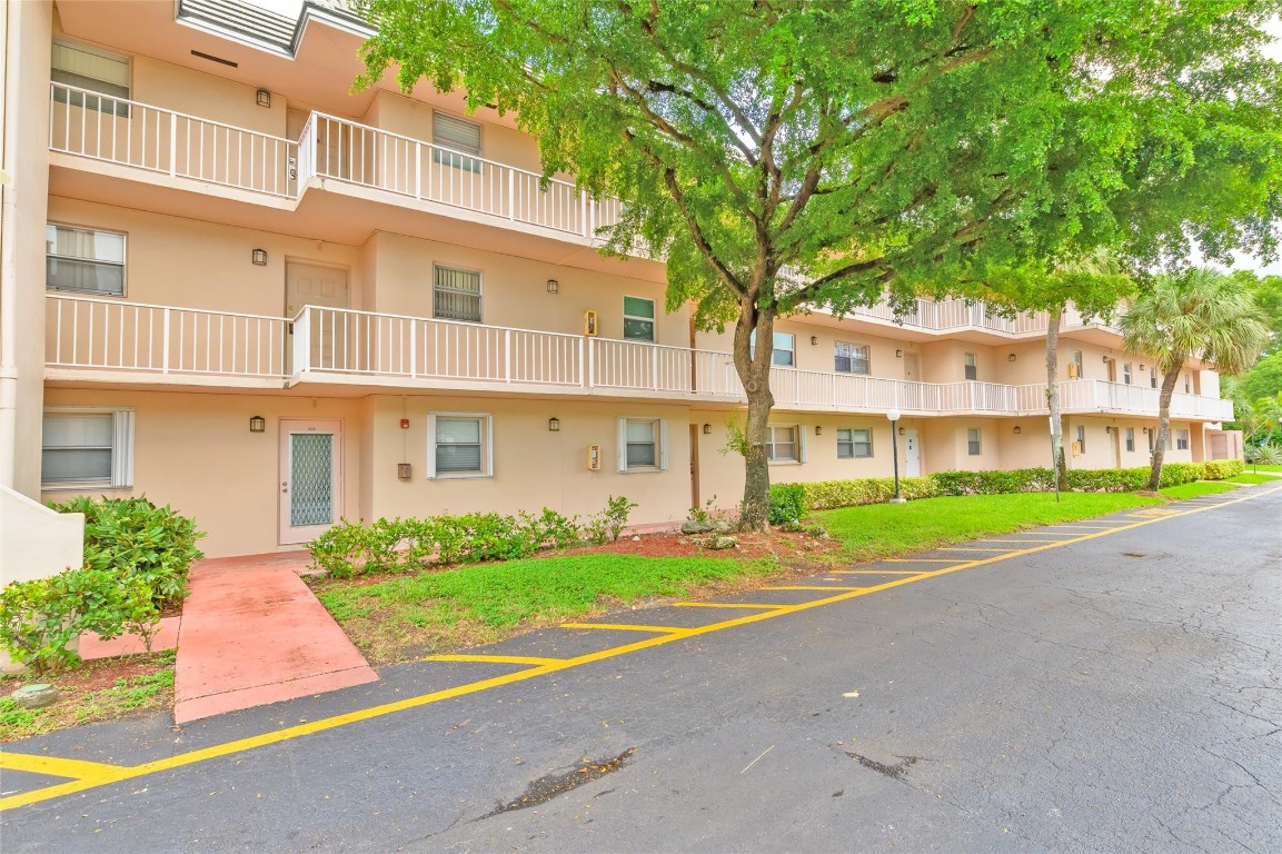 Lake Forest - Residential