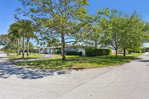 Tiny photo for 818 SE 9th Terrace, Deerfield Beach, FL 33441 (MLS # B26007388)