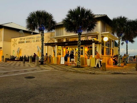 Tiny photo for 818 SE 9th Terrace, Deerfield Beach, FL 33441 (MLS # B26007388)