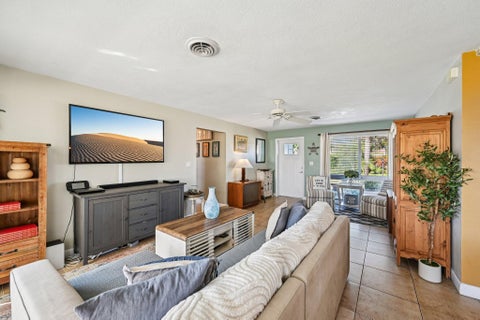 Tiny photo for 818 SE 9th Terrace, Deerfield Beach, FL 33441 (MLS # B26007388)