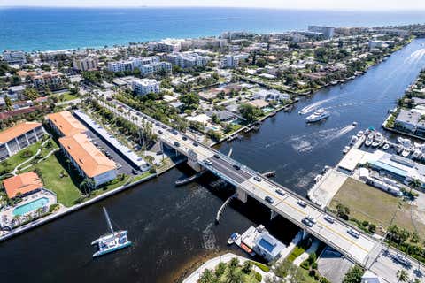 Tiny photo for 818 SE 9th Terrace, Deerfield Beach, FL 33441 (MLS # B26007388)