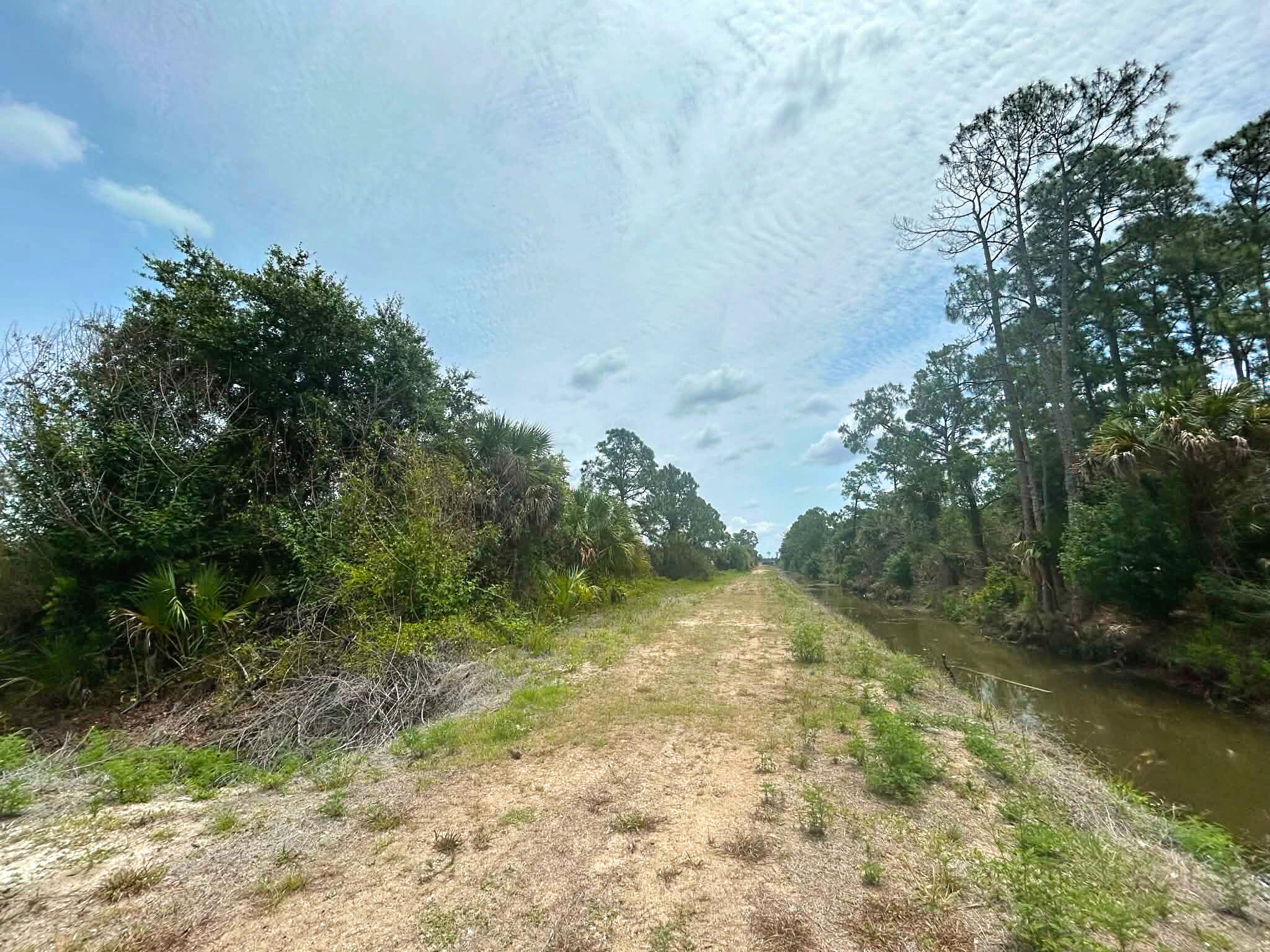 MONTURA RANCH UNREC SEC 25 - Land