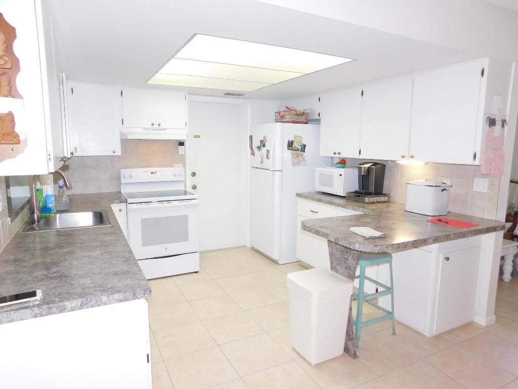 LAKEWOOD PARK UNIT 8A - Residential